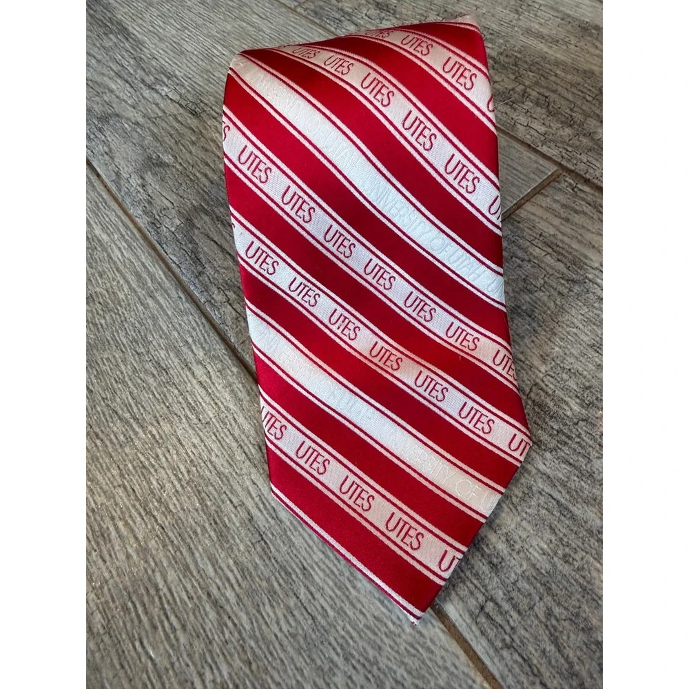Fan Frenzy University of Utah Utes Necktie Novelty Red White Logo Stripe Mens